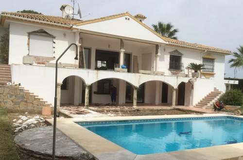 ÖZGÜR Kuşadası tadilat,  iskele kiralama, iskele kurma sökme, villa inşaatı, Kuşadası villa inşaatı,